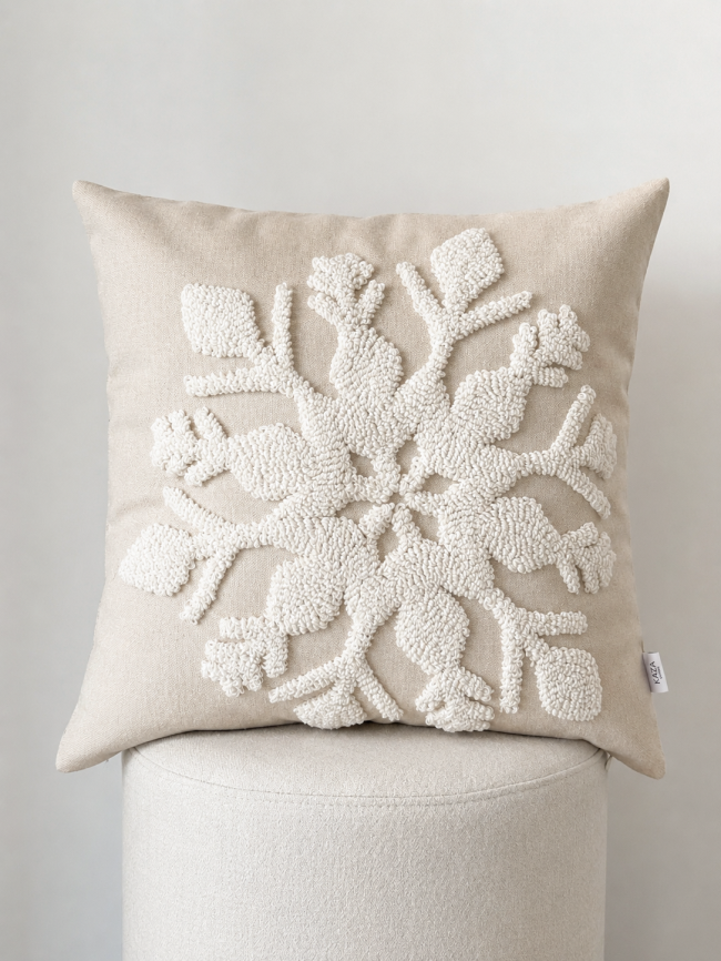 Poszewka ze śnieżynką IVORIA